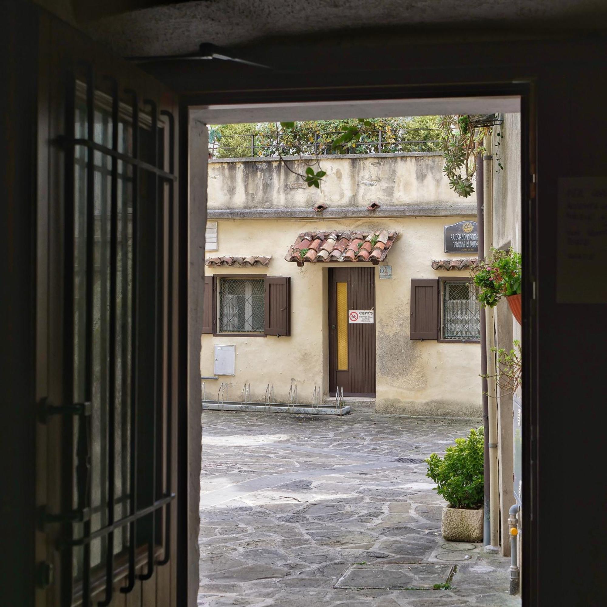 Casa Vianella - Romantico Monolocale Per Vivere Come Una Volta Градо Экстерьер фото